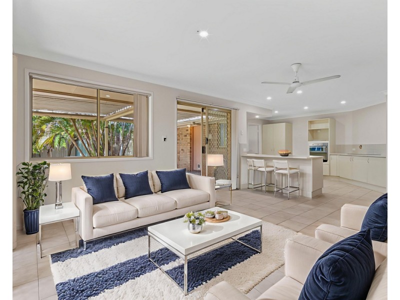 13 Haussman Court, Meadowbrook QLD 4131