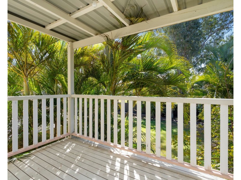 13 Haussman Court, Meadowbrook QLD 4131