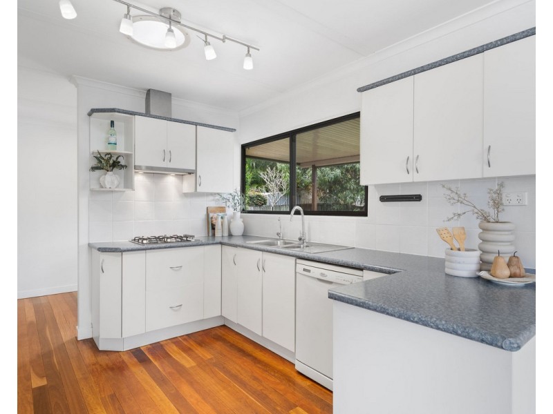 21 Little John Street, Daisy Hill QLD 4127