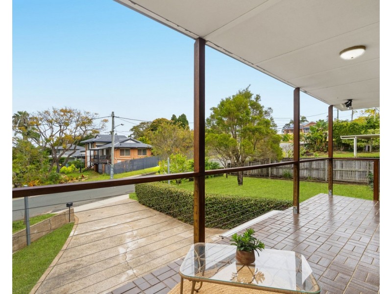 21 Little John Street, Daisy Hill QLD 4127