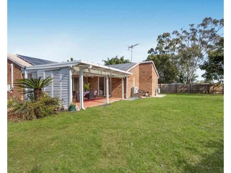 6 Matang Place, Tanah Merah QLD 4128