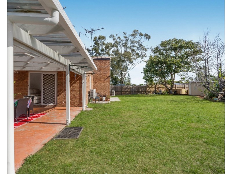 6 Matang Place, Tanah Merah QLD 4128