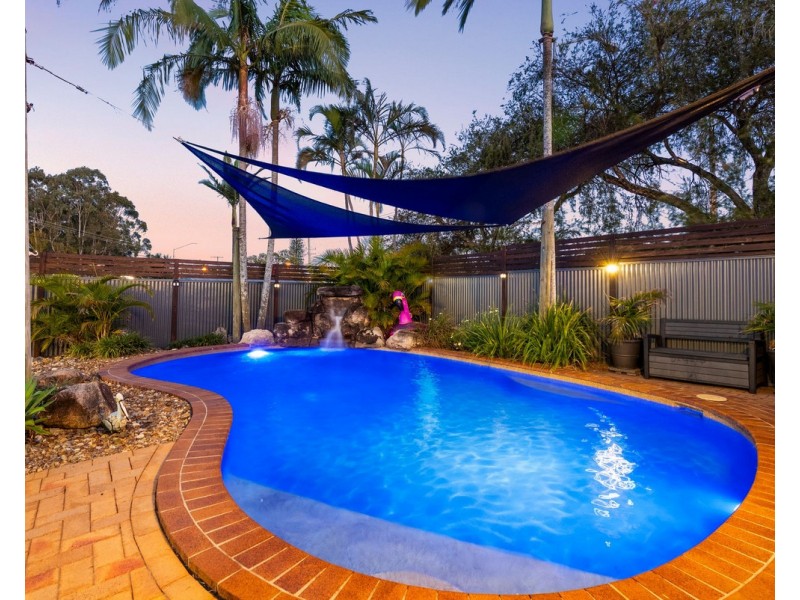 4 Tulloch Drive, Wellington Point QLD 4160