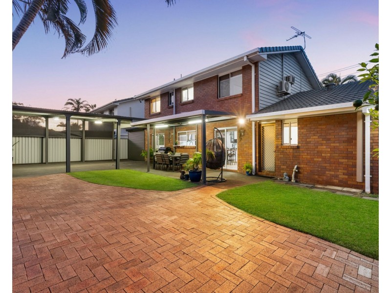 4 Tulloch Drive, Wellington Point QLD 4160