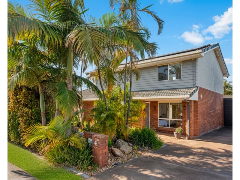 4 Tulloch Drive, Wellington Point QLD 4160