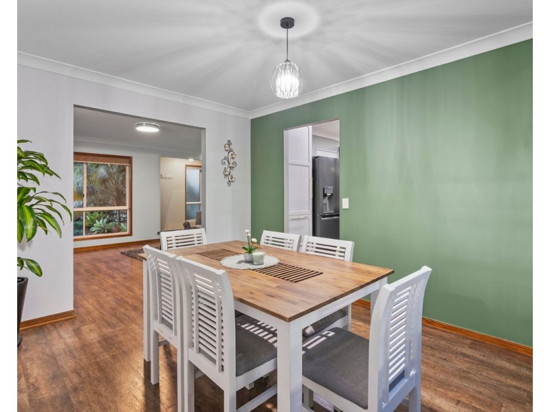 4 Tulloch Drive, Wellington Point QLD 4160