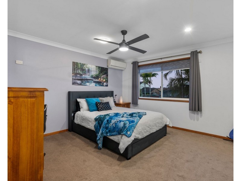 4 Tulloch Drive, Wellington Point QLD 4160