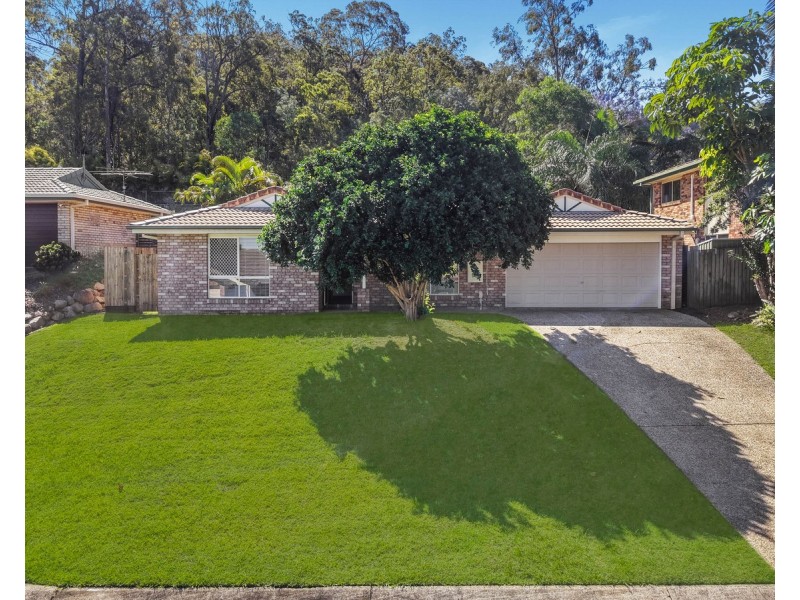 10 Pelewan Court, Tanah Merah QLD 4128