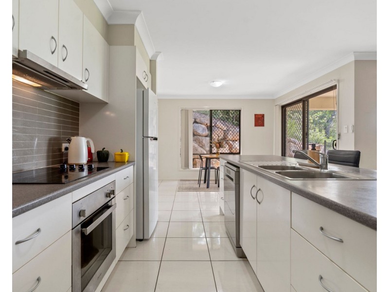 1/128-136 Murrays Road, Tanah Merah QLD 4128