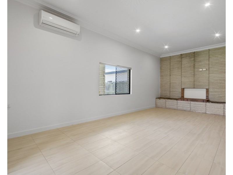 54B Beenleigh Redland Bay Road, Loganholme QLD 4129