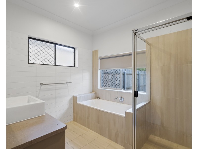 54B Beenleigh Redland Bay Road, Loganholme QLD 4129