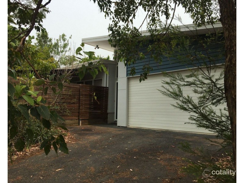 1 Hazelwood Street, Shailer Park QLD 4128