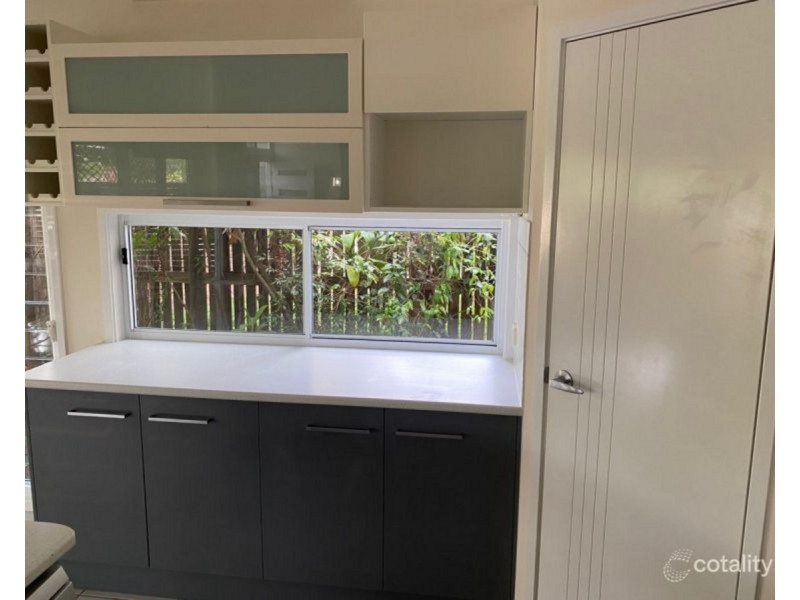 1 Hazelwood Street, Shailer Park QLD 4128