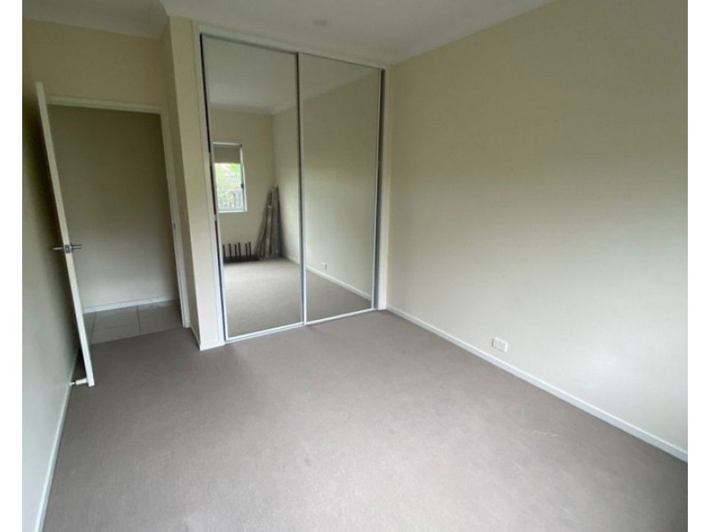 1 Hazelwood Street, Shailer Park QLD 4128