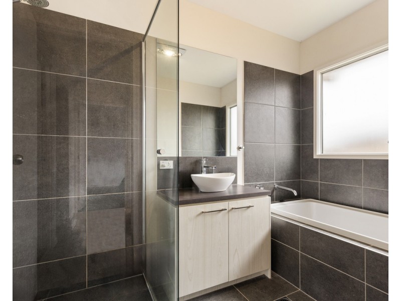 75 Dysart Drive, Holmview QLD 4207