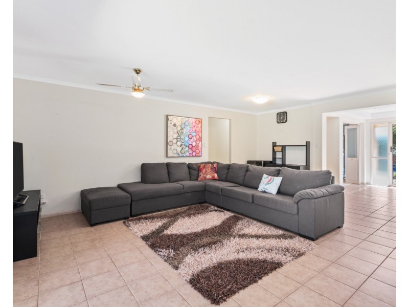 27 Turnbull Street, Shailer Park QLD 4128