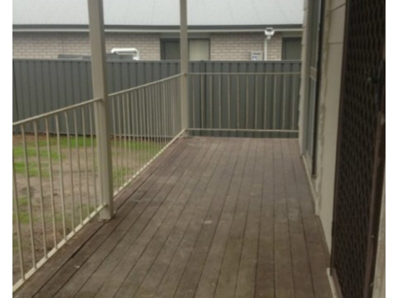 6A Narianne Street, Marsden QLD 4132