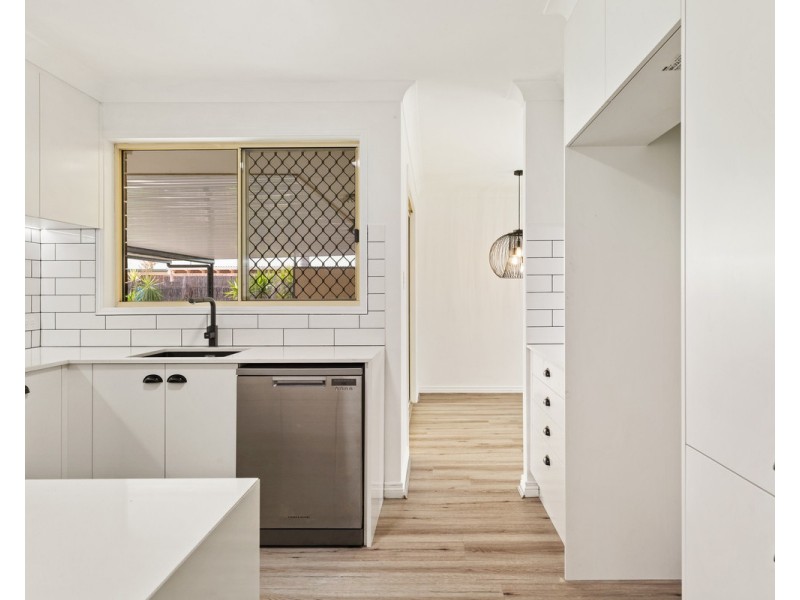 63 Hanlon Street, Tanah Merah QLD 4128