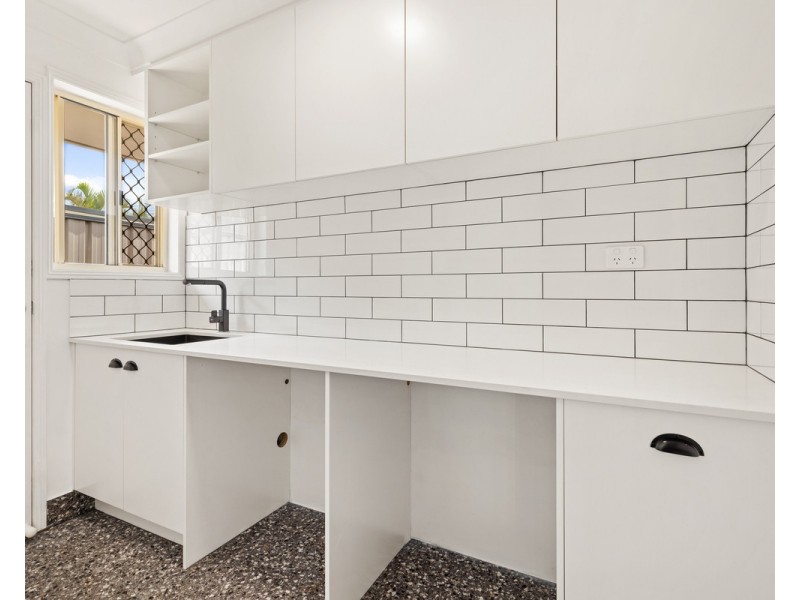 63 Hanlon Street, Tanah Merah QLD 4128