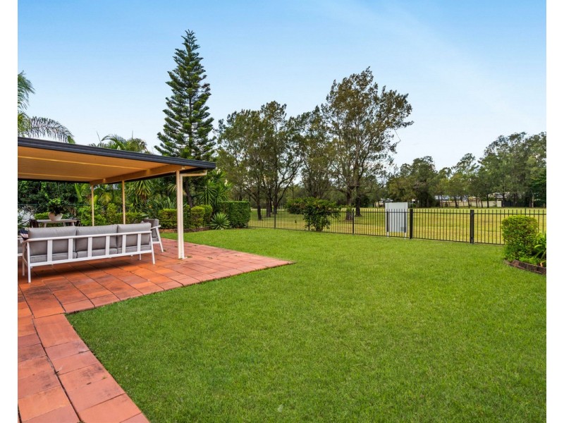 80 Allenby Crescent, Windaroo QLD 4207