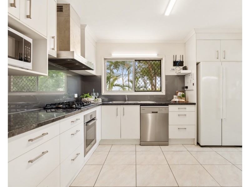 29 Bimbadeen Drive, Loganholme QLD 4129