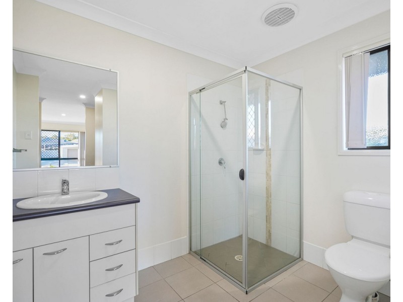 5 Earleham Court, Pimpama QLD 4209