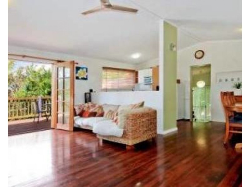 120 Barbaralla Drive, Springwood QLD 4127