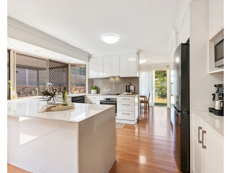 118 Pohon Drive, Tanah Merah QLD 4128