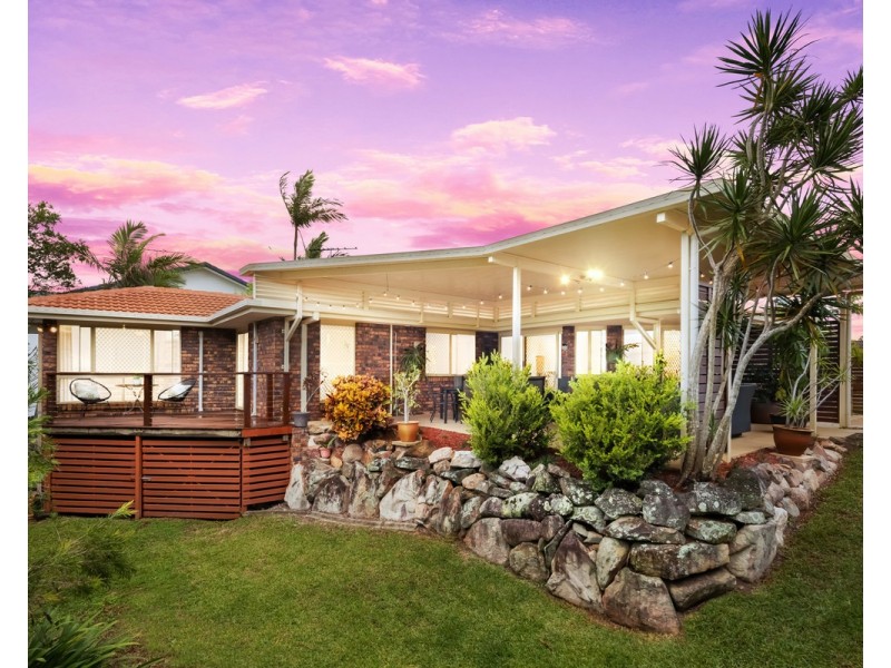 19 Paraburdoo Crescent, Shailer Park QLD 4128