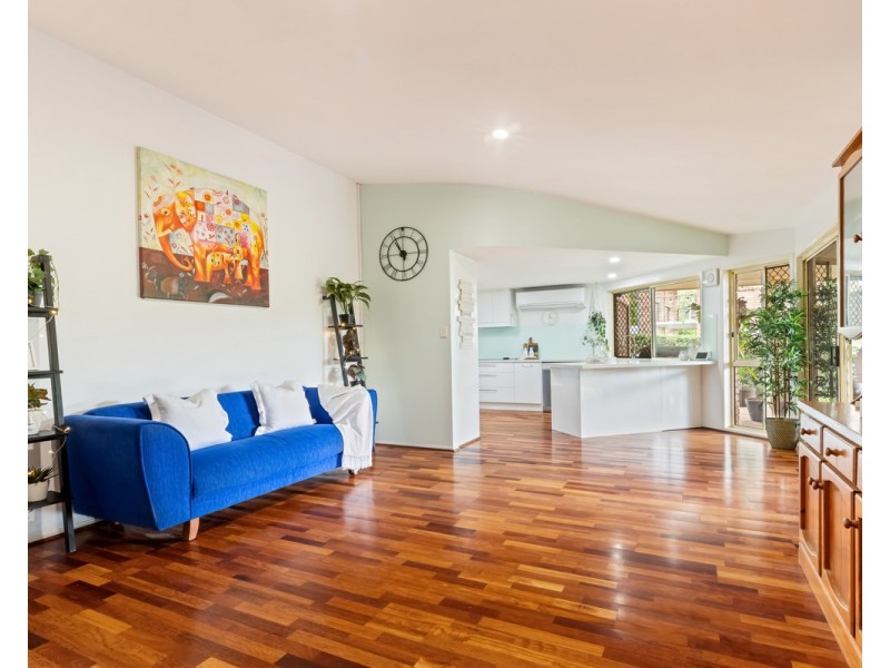19 Paraburdoo Crescent, Shailer Park QLD 4128