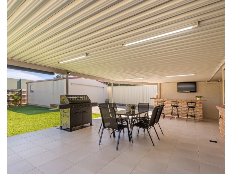 101 Pohon Drive, Tanah Merah QLD 4128