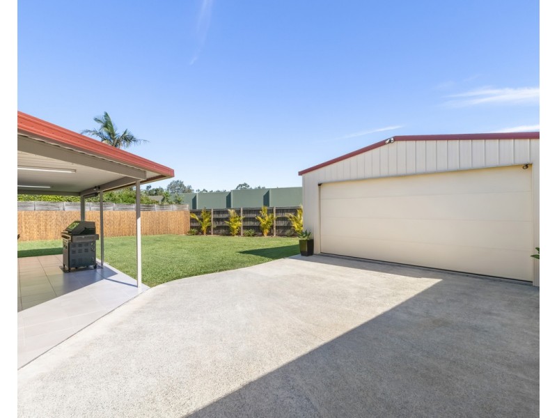 101 Pohon Drive, Tanah Merah QLD 4128