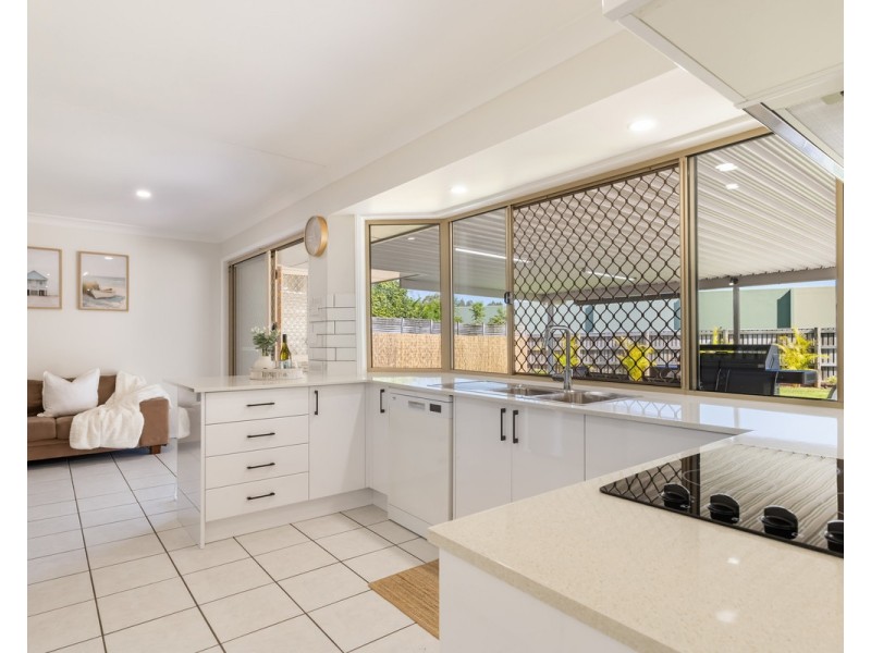 101 Pohon Drive, Tanah Merah QLD 4128