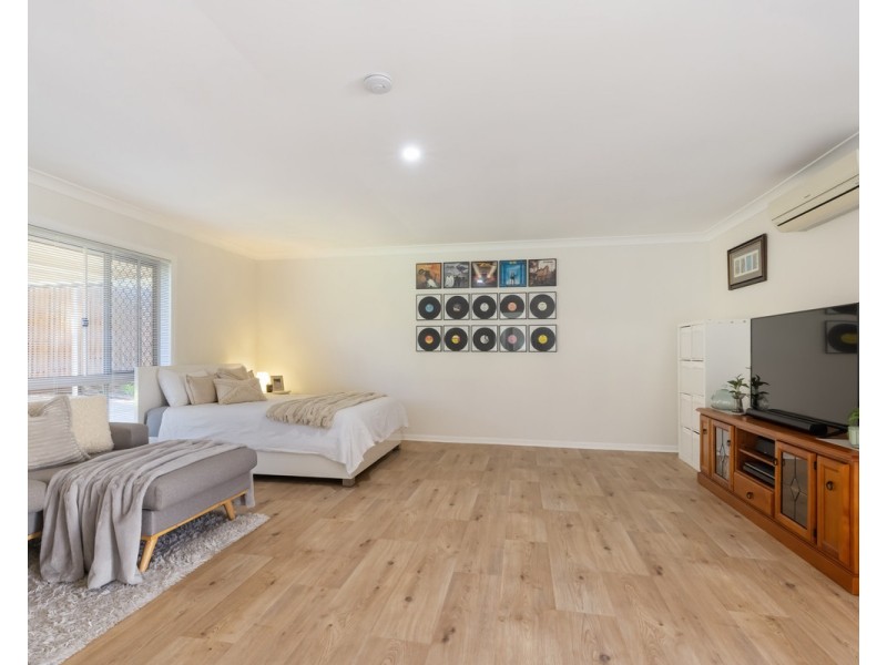 101 Pohon Drive, Tanah Merah QLD 4128