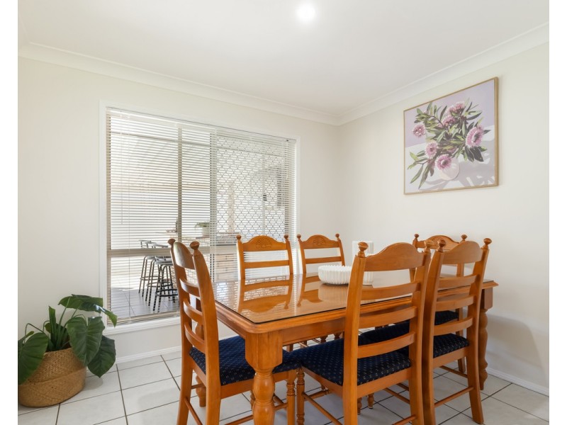 101 Pohon Drive, Tanah Merah QLD 4128