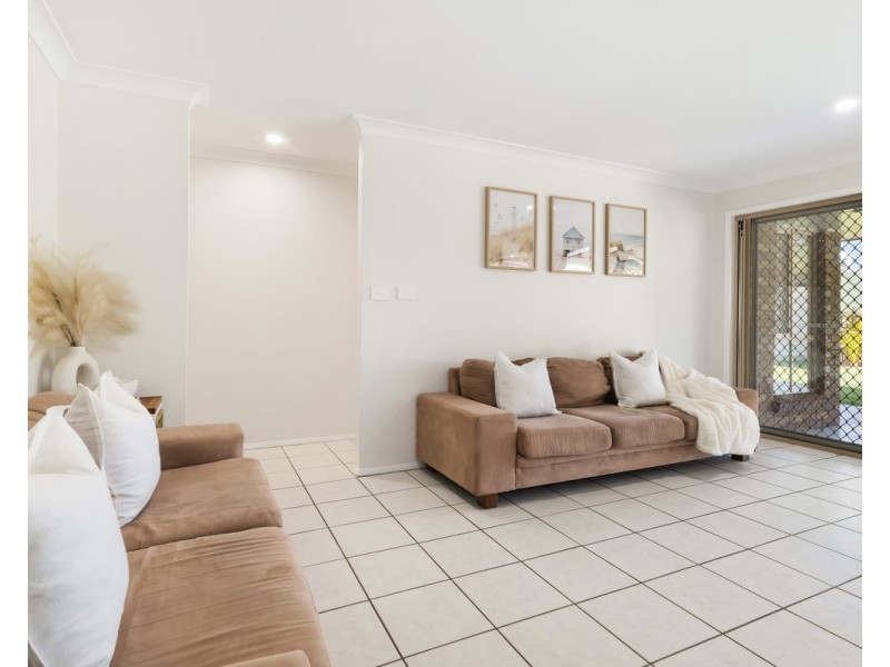 101 Pohon Drive, Tanah Merah QLD 4128