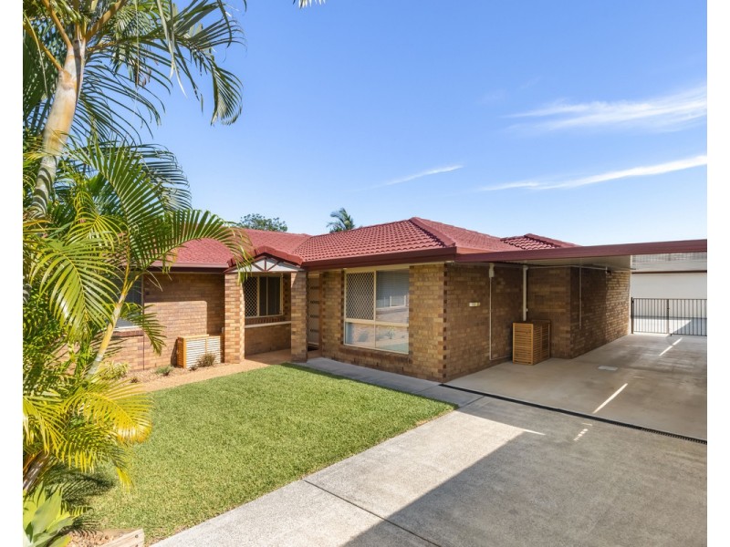 101 Pohon Drive, Tanah Merah QLD 4128