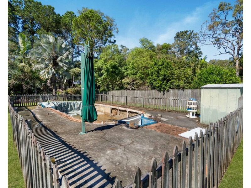 77 Timor Avenue, Loganholme QLD 4129