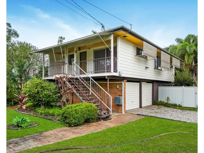 18 Douglas Street, Loganlea QLD 4131