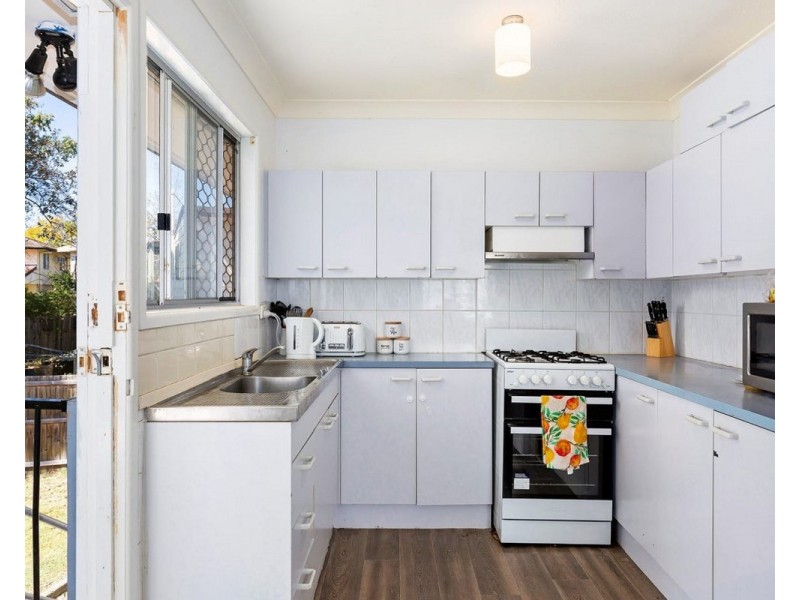 31 Windsor Street, Slacks Creek QLD 4127