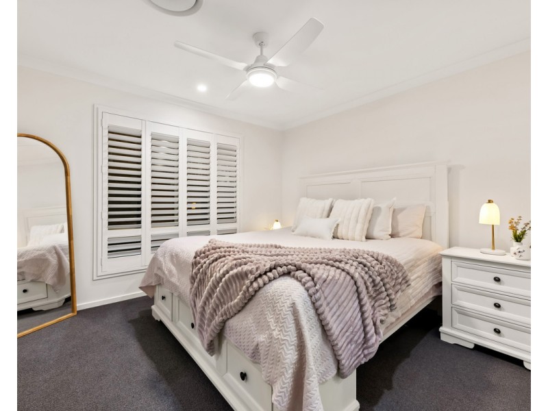 7 Glenthorne Street, Redland Bay QLD 4165