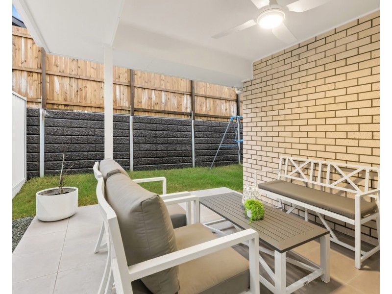7 Glenthorne Street, Redland Bay QLD 4165