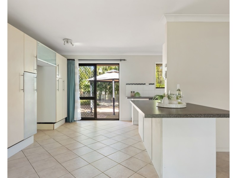 12 Parkway Road, Daisy Hill QLD 4127