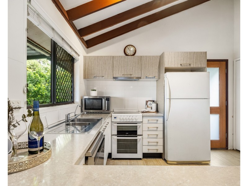 18 Lindsay Street, Loganholme QLD 4129