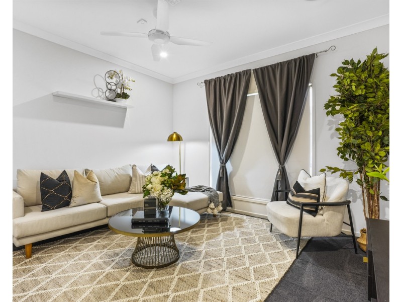 19 Stringybark Street, Spring Mountain QLD 4124