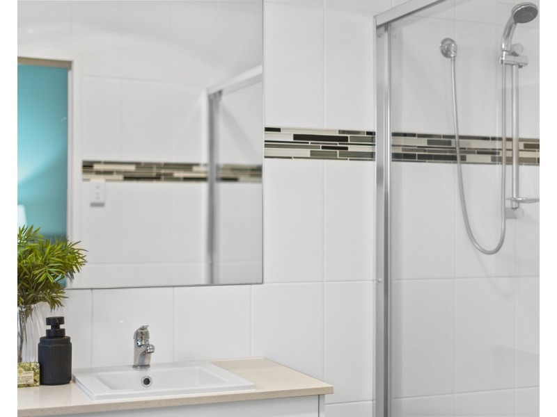 19 Stringybark Street, Spring Mountain QLD 4124