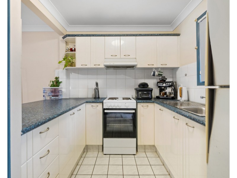 2/15 Daisy Hill Road, Daisy Hill QLD 4127