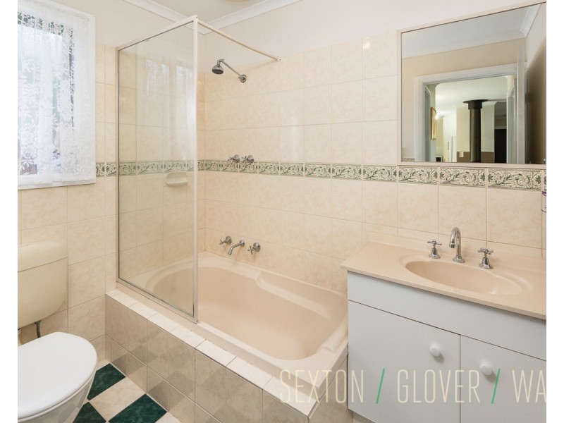 30 Hurling Drive, Mount Barker SA 5251