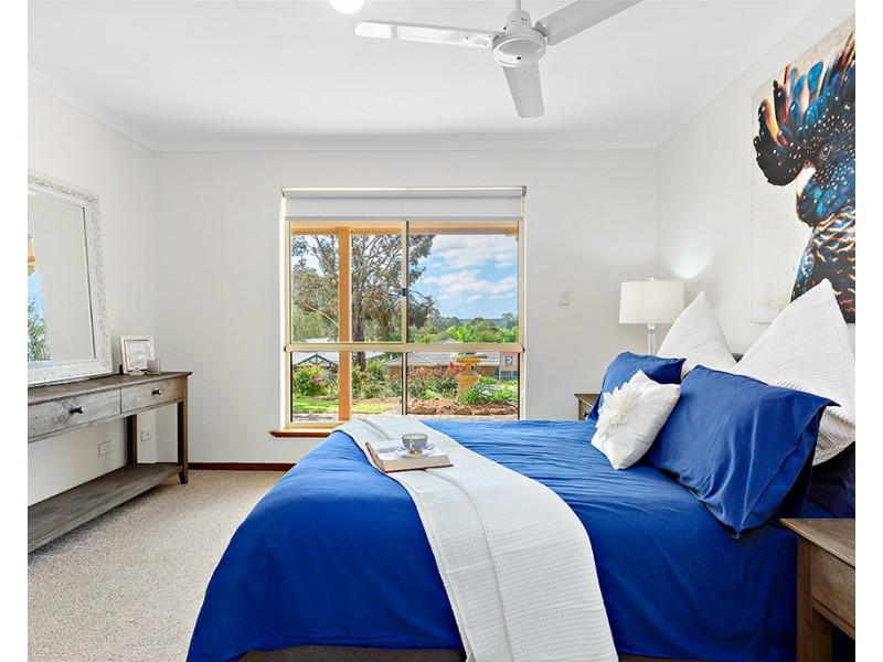 8 Ibis Court, Mount Barker SA 5251