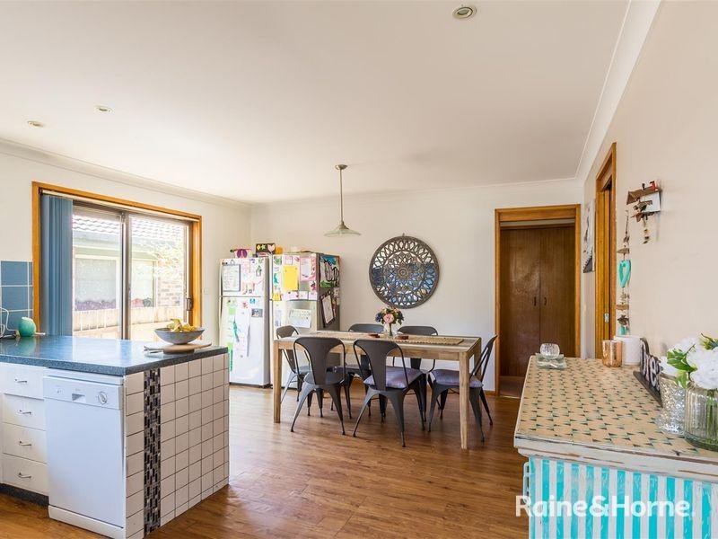 4 Bass Road, Shoalhaven Heads NSW 2535